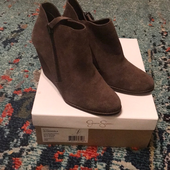 Jessica Simpson Khaki ZIP Up Booties, Sz 8💕✨ - Picture 2 of 5
